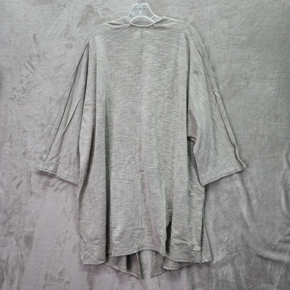 DONNI One Size Plus Grey Striped Kimono Cardigan Lightweight Open Front Pockets‎